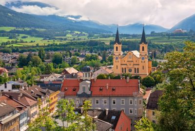 IdealtoursItalienSdtirolBruneckshutterstock2033767295.jpg