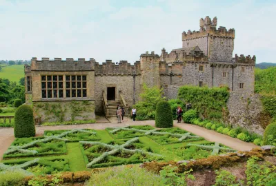 IdealtoursEnglandGartenreiseHaddonHall.jpg