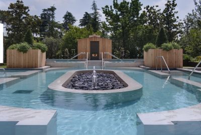 IdealtoursItalienAbanoMioniPezzatoPoolaussen.jpg