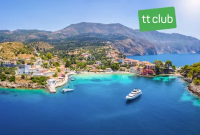IdealtoursGriechenlandKefaloniaAssosshutterstock1923033542mitClubTTLogo.jpg