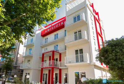 IdealtoursRiminiHotelAmiciziaHotel.jpg