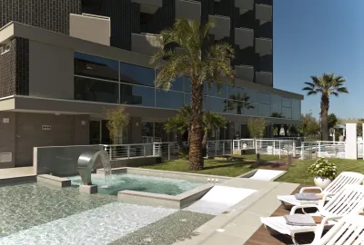 IdealtoursItalienAdriaAlbaAdriaticaEdenHotelHotelPoolaussenQuerformat.jpg