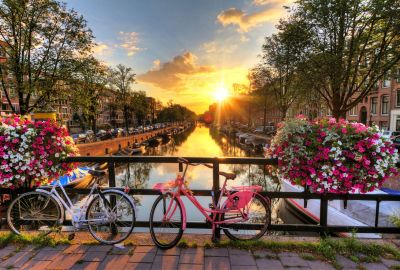 IdealtoursNiederlandeAmsterdamShutterstock189863267.jpg