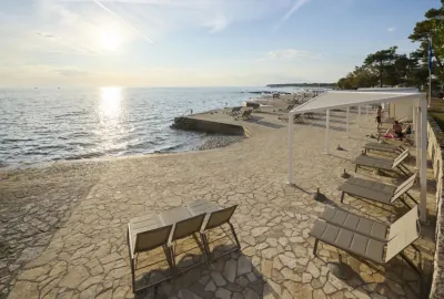 IdealtoursKroatienIstrienHotelPelegrinPlavaLagunaStrand2.jpg