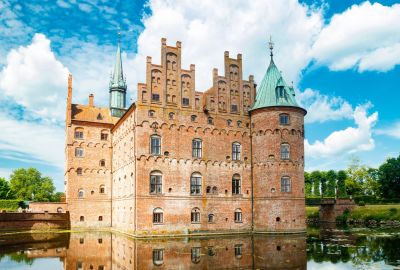 IdealtoursDaenemarkSchlossEgeskovshutterstock2437469451.jpg