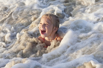 Familienurlaub (cby shutterstock)