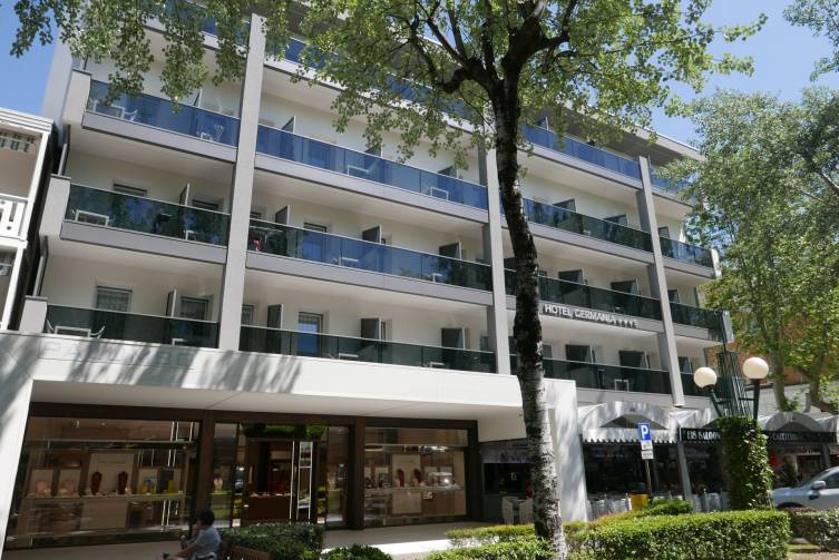 IdealtoursItalienAdriaBibioneGermaniaHotel.jpg