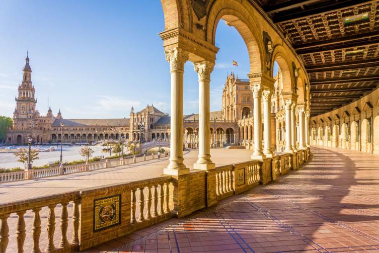 IdealtoursSpanienAndalusienSevillaShutterstock363034142.jpg