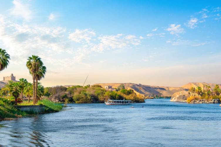IdealtoursAfrikagyptenNilshutterstock1395520448.jpg
