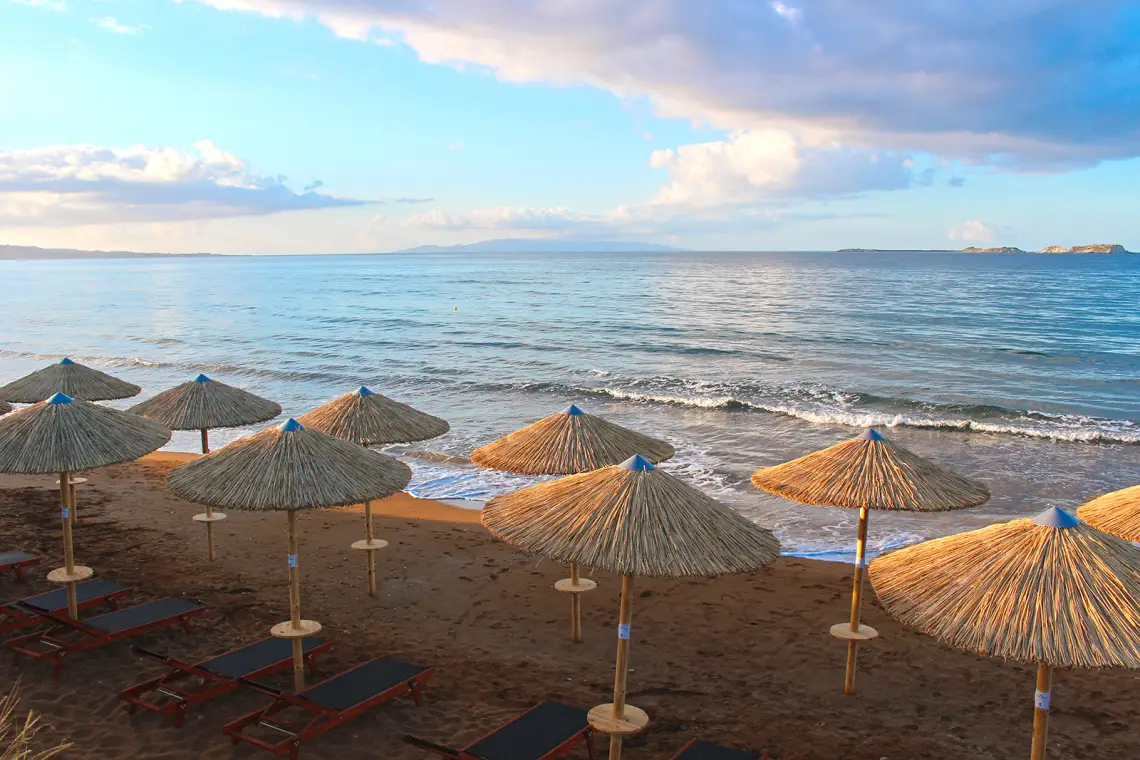 Xi-Beach