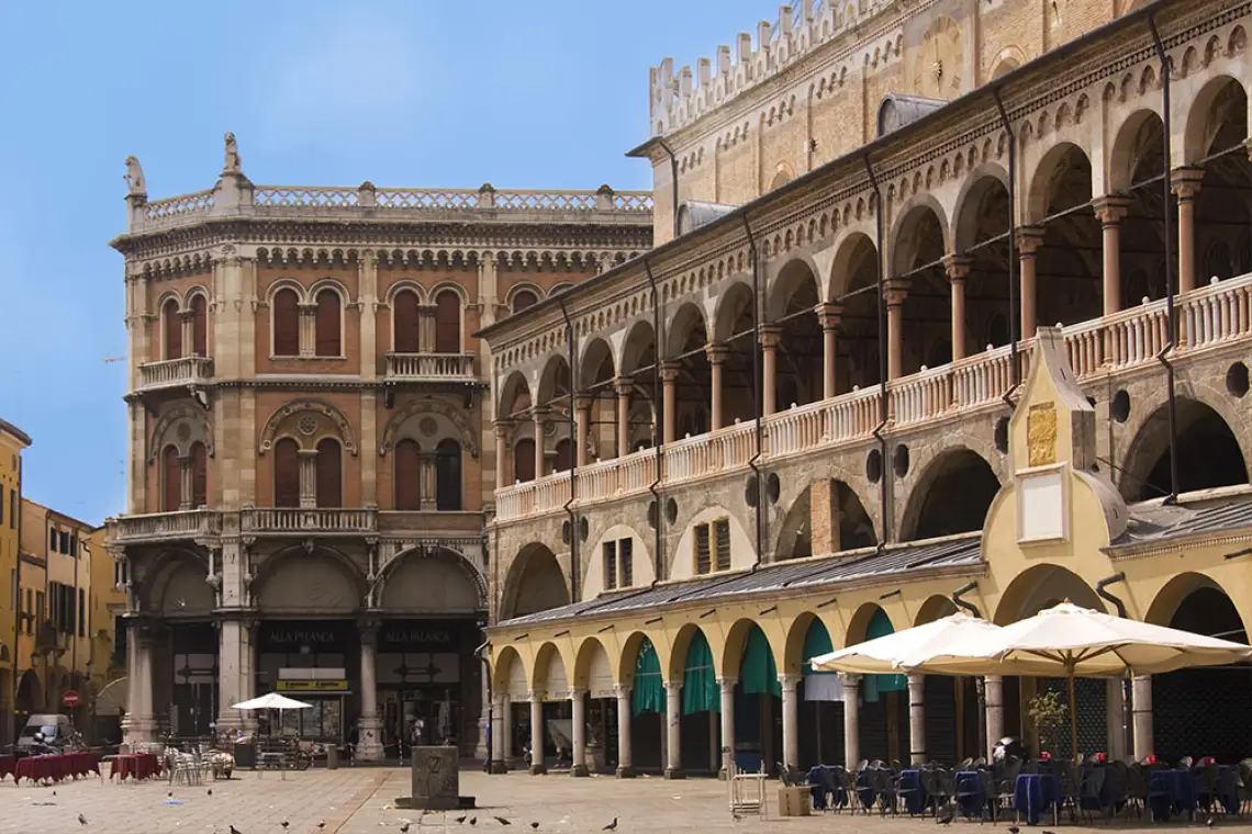 Padua Marktplatz (cby shutterstock)