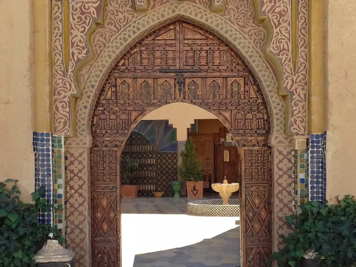 Riad (cby Helmut Hofer)