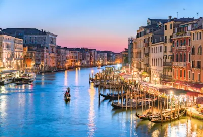 IdealtoursItalienVenedigGrandKanalGettyImages1062428612.jpg