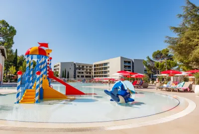 IdealtoursKroatienIstrienGardenIstraPlavaLagunaKinderpool.jpg
