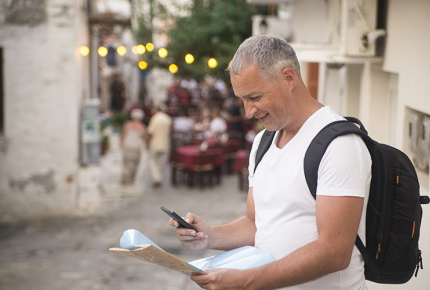 Mann bei einem Ausflug in Abano