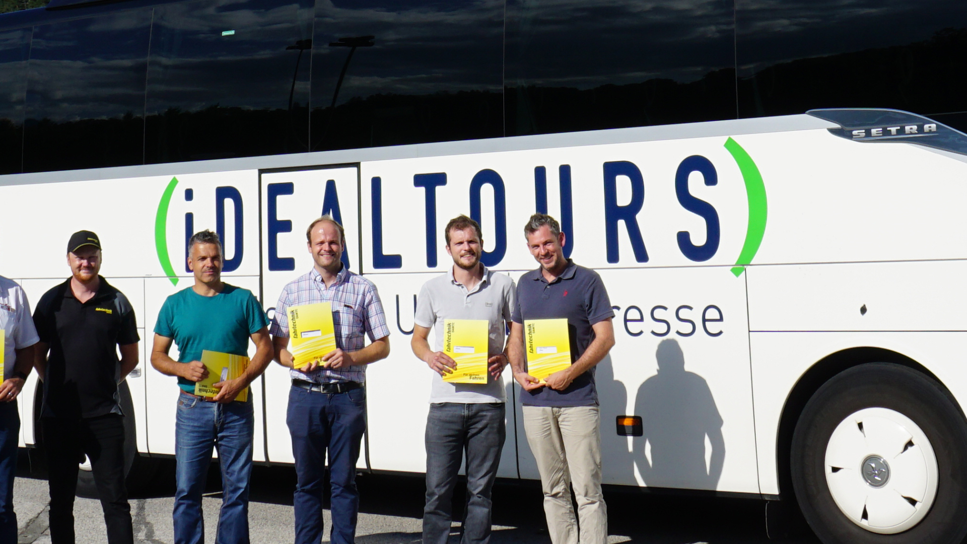 Idealtours: 20 Jahre Fahrsicherheitstraining mit Buspartnern – Sicherheit an erster Stelle