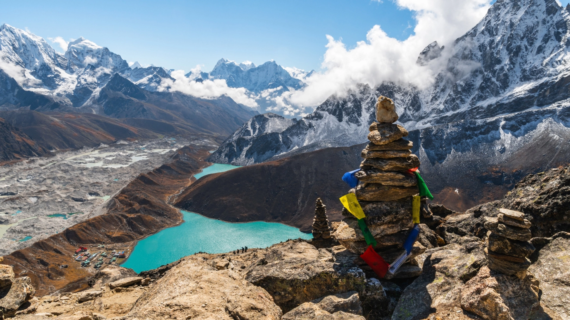 Wanderstiefel schnüren: Deine unvergesslichen Aktiv- und Trekkingreisen mit Idealtours