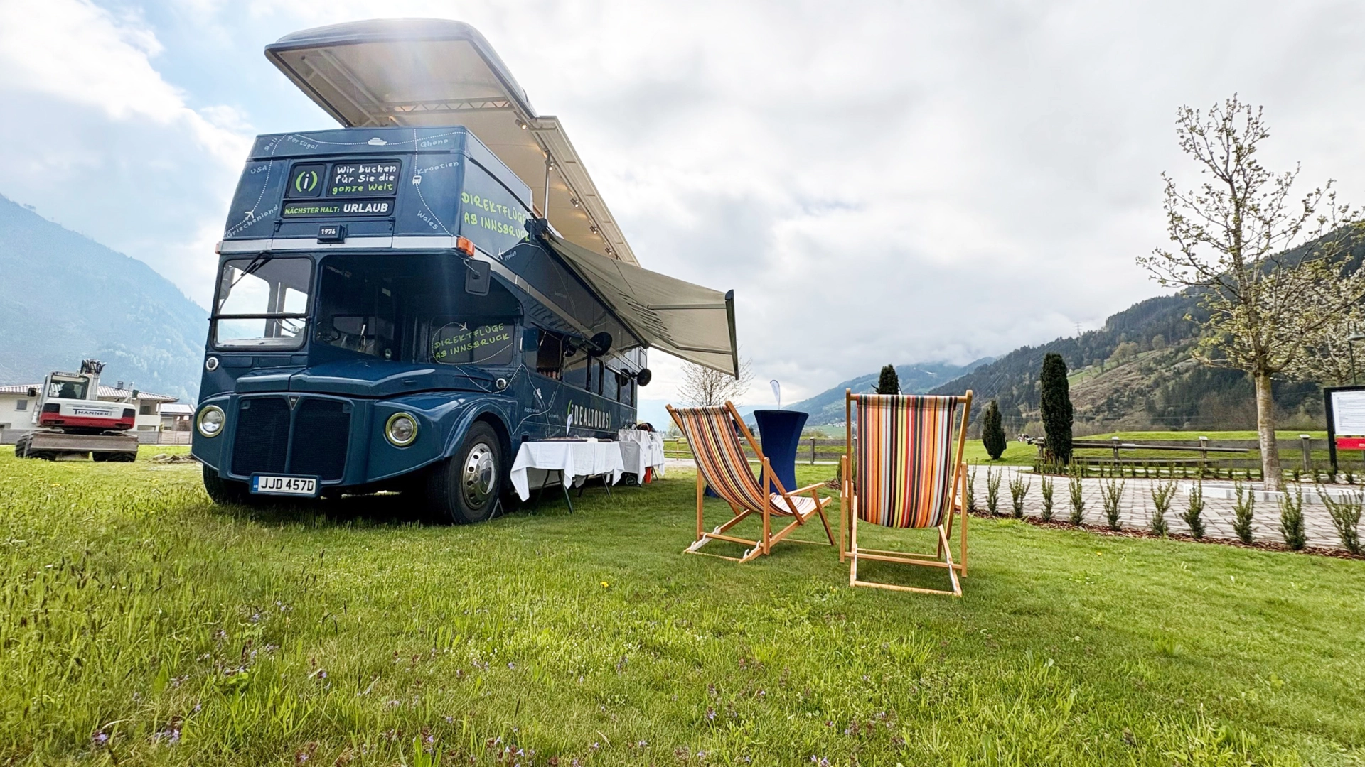 Idealtours Eventbus – Warum unser blauer London Bus alle Blicke auf sich zieht
