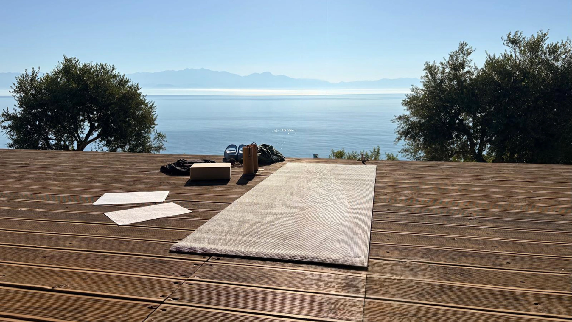 Yogareise Kalamata 2026 – Eine Woche voller Energie, Meerblick und besonderer Begegnungen