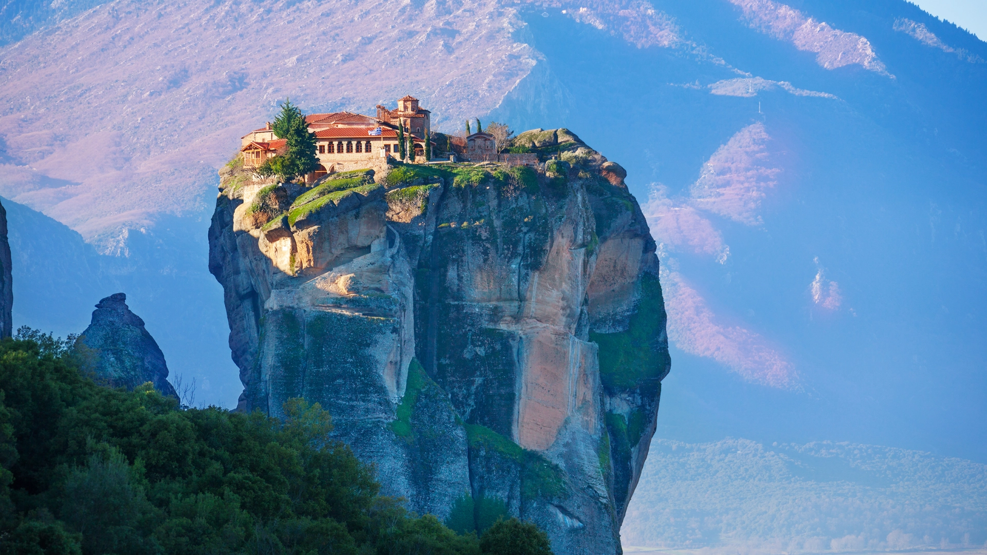 Meteora: Schwebende Klöster und alte Gemäuer