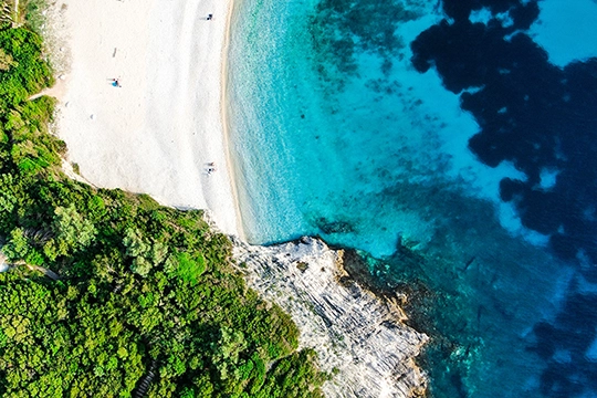 Rovinia Beach auf Korfu © Corcyra Travel