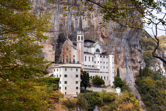 Madonna della Corona, Veneto